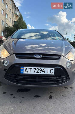 Минивэн Ford S-Max 2012 в 