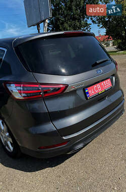 Минивэн Ford S-Max 2016 в 
