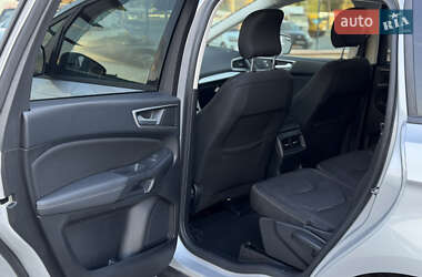 Минивэн Ford S-Max 2020 в 