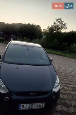 Минивэн Ford S-Max 2006 в Косове