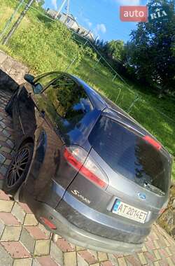 Минивэн Ford S-Max 2006 в 