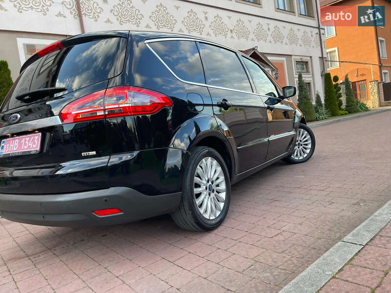Минивэн Ford S-Max 2011 в Стрые