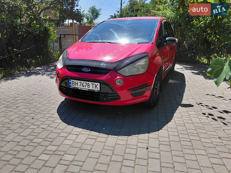 Ford S-Max 2012