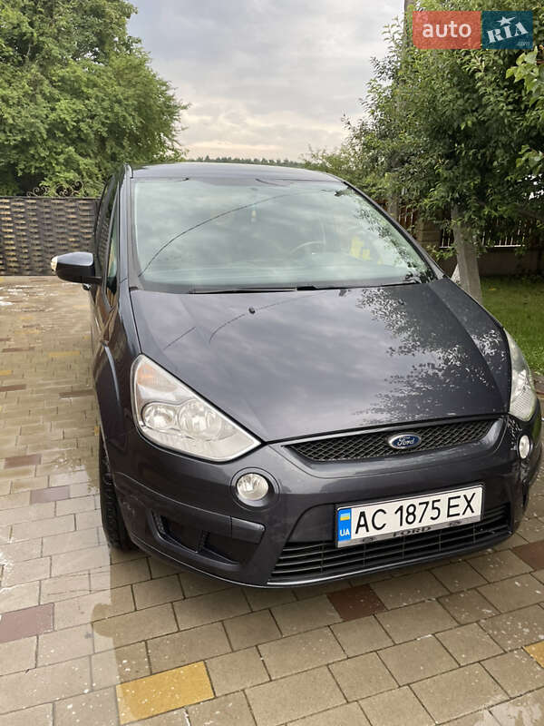 Мінівен Ford S-Max 2009 в Луцьку