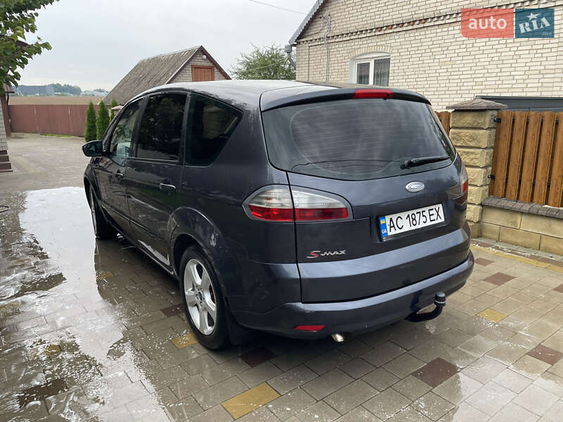 Мінівен Ford S-Max 2009 в Луцьку