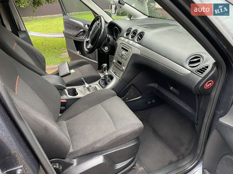 Мінівен Ford S-Max 2009 в Луцьку