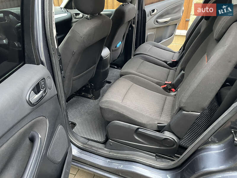 Мінівен Ford S-Max 2009 в Луцьку