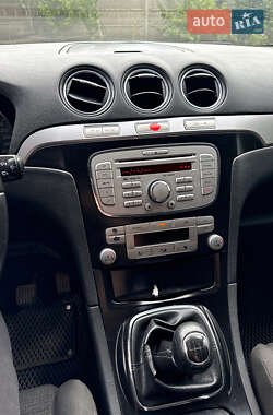 Мінівен Ford S-Max 2007 в 