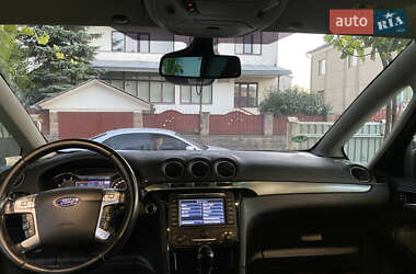 Минивэн Ford S-Max 2014 в 