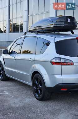 Минивэн Ford S-Max 2008 в 