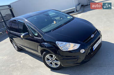 Минивэн Ford S-Max 2011 в 