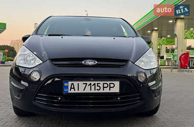 Минивэн Ford S-Max 2011 в 