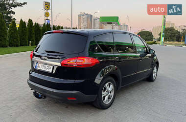 Минивэн Ford S-Max 2011 в 