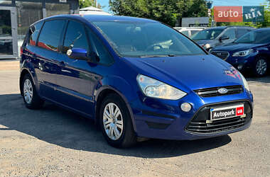 Минивэн Ford S-Max 2013 в 