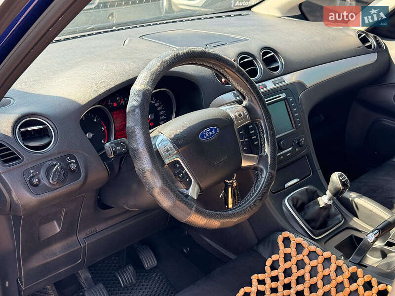 Минивэн Ford S-Max 2013 в Виннице