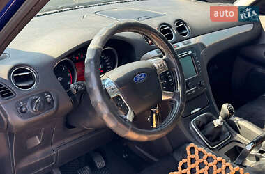 Минивэн Ford S-Max 2013 в 