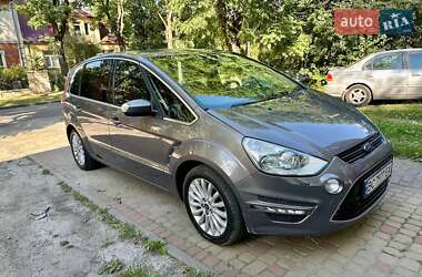 Минивэн Ford S-Max 2012 в 