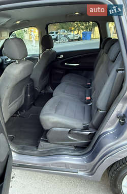 Минивэн Ford S-Max 2012 в 