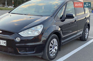 Минивэн Ford S-Max 2007 в 