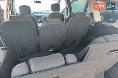 Минивэн Ford S-Max 2012 в 
