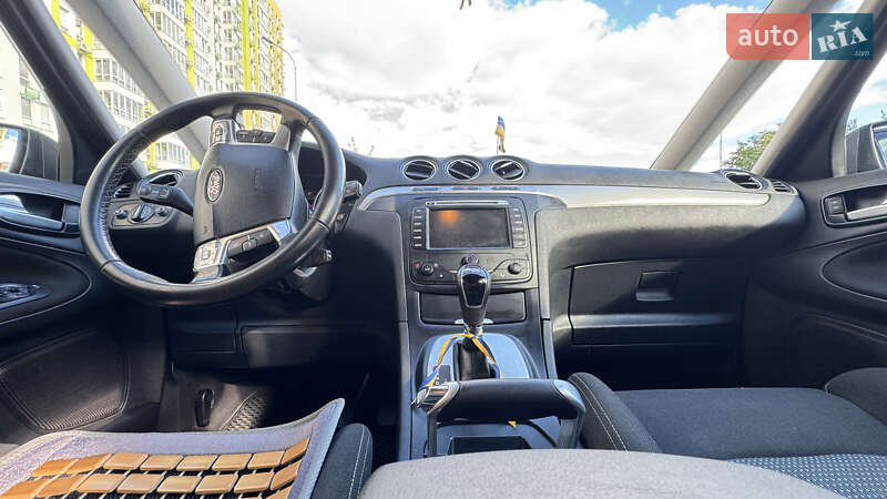 Мінівен Ford S-Max 2012 в Києві