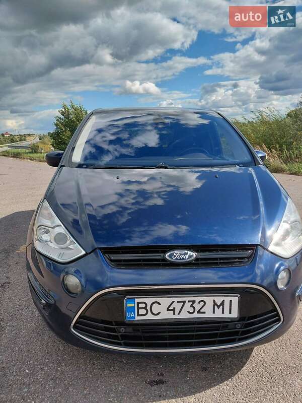 Минивэн Ford S-Max 2010 в Щирце