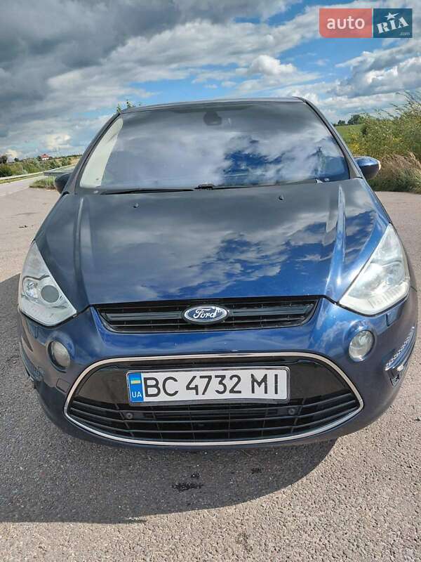 Минивэн Ford S-Max 2010 в Щирце