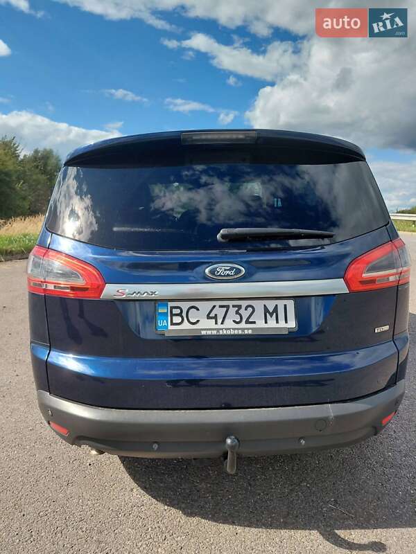 Минивэн Ford S-Max 2010 в Щирце