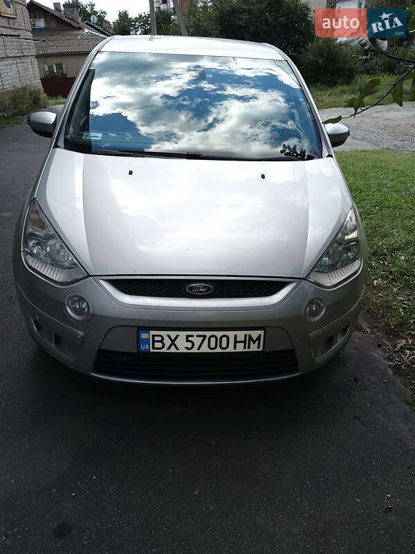 Мінівен Ford S-Max 2009 в Шепетівці