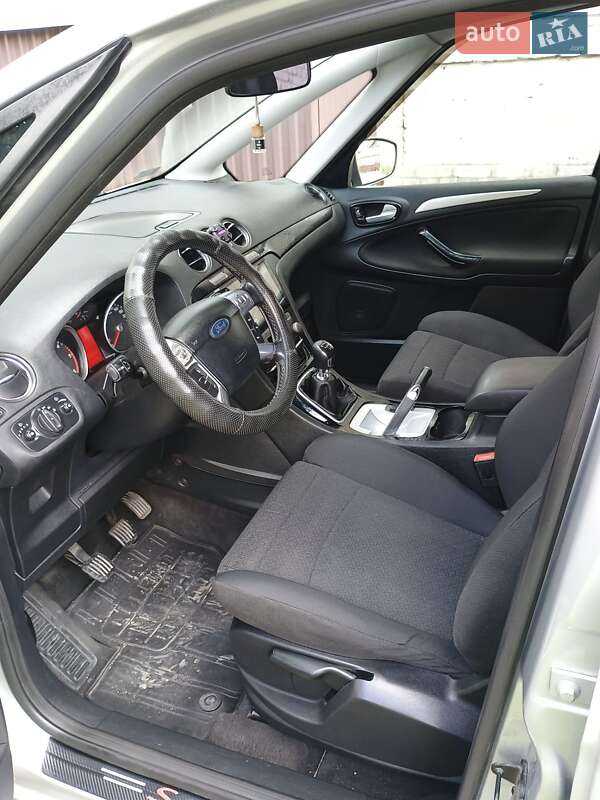 Мінівен Ford S-Max 2009 в Шепетівці