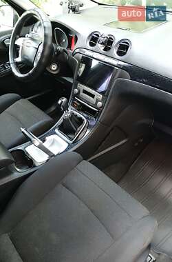 Мінівен Ford S-Max 2009 в 