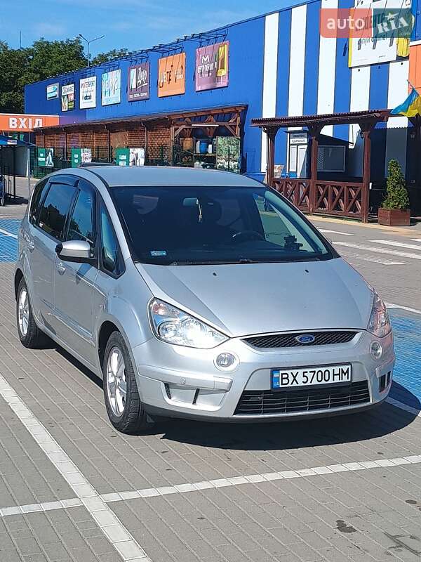 Мінівен Ford S-Max 2009 в Шепетівці
