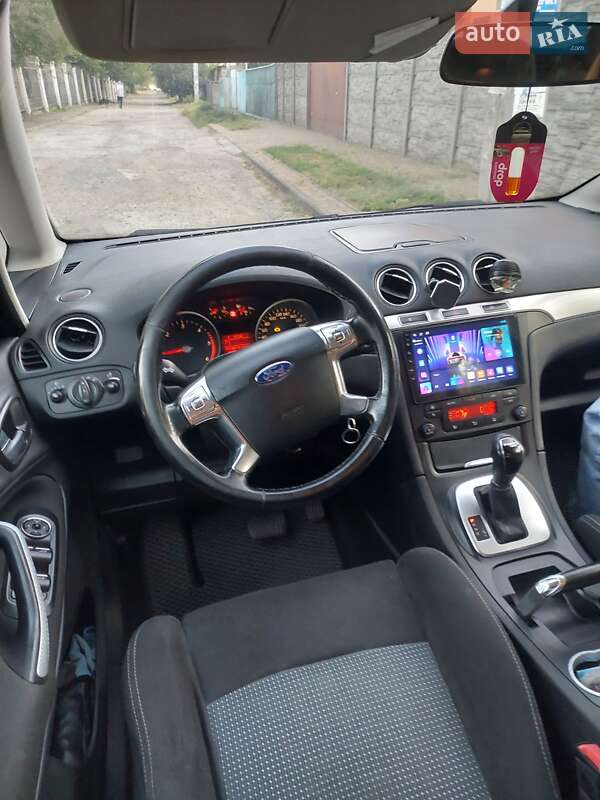 Минивэн Ford S-Max 2013 в Запорожье фото 7 Минивэн Ford S-Max 2013 в Запорожье