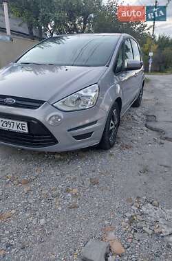 Мінівен Ford S-Max 2013 в 