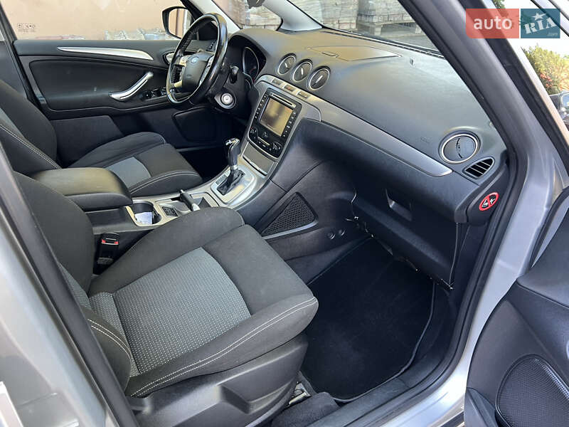 Мінівен Ford S-Max 2011 в Коломиї