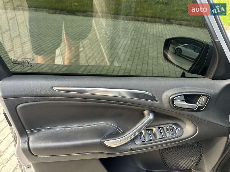 Мінівен Ford S-Max 2014 в Львові