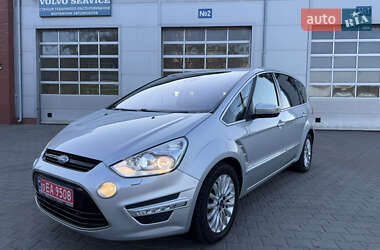 Мінівен Ford S-Max 2013 в 