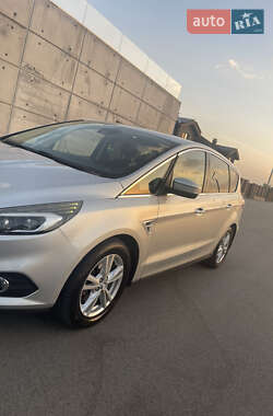 Мінівен Ford S-Max 2015 в Києві