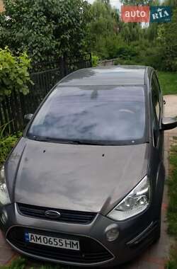 Мінівен Ford S-Max 2011 в 