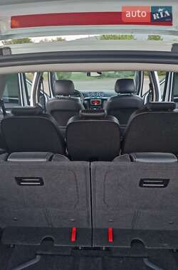 Мінівен Ford S-Max 2014 в 