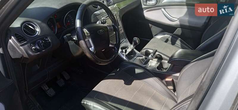 Мінівен Ford S-Max 2007 в Костопілі