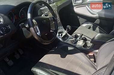 Минивэн Ford S-Max 2007 в 