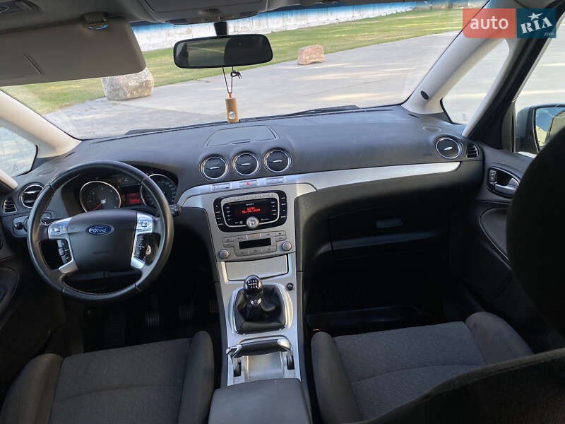 Мінівен Ford S-Max 2008 в Луцьку