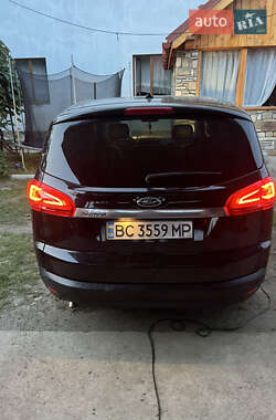 Мінівен Ford S-Max 2013 в 