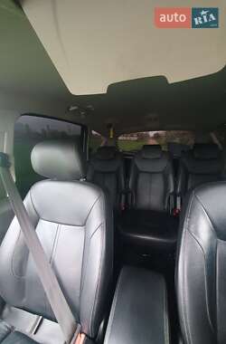 Минивэн Ford S-Max 2013 в 