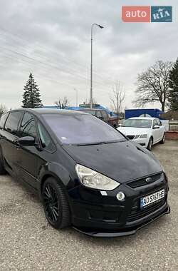 Минивэн Ford S-Max 2007 в Нововолынске