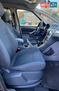Мінівен Ford S-Max 2009 в 