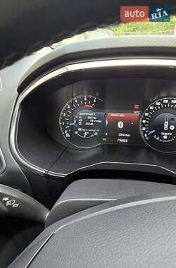 Мінівен Ford S-Max 2015 в 