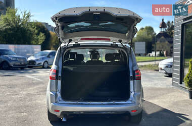 Мінівен Ford S-Max 2014 в 