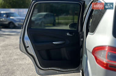 Мінівен Ford S-Max 2014 в 